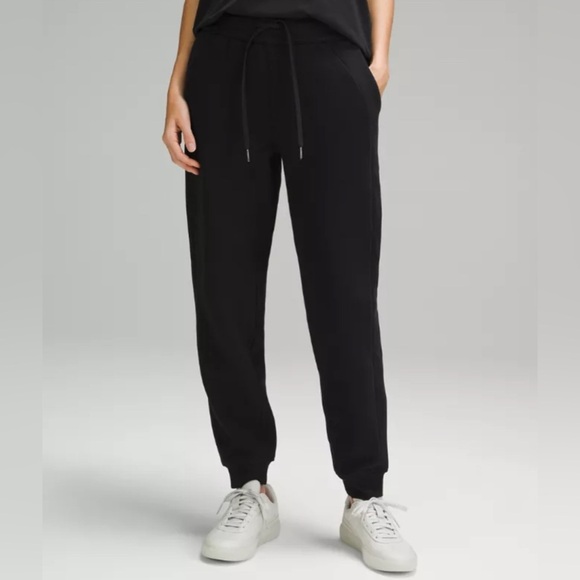 Lululemon Scuba High-Rise Jogger 2 Fleece 28" - Picture 1 of 11